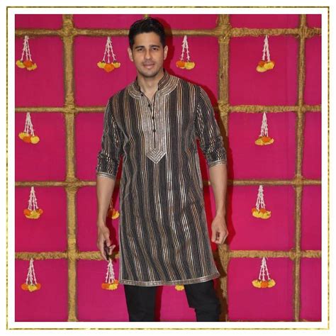 Black Kurta Pajama for Men- Kurta Pajama for Men That Are Trending