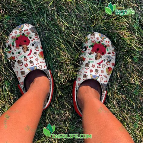 Lana Del Rey Did You Know That There’s A Tunnel Under Ocean Blvd Clogs ...