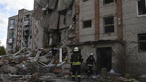 俄罗斯别尔哥罗德州一变电站遭乌军炮击，致2000多人断电__财经头条