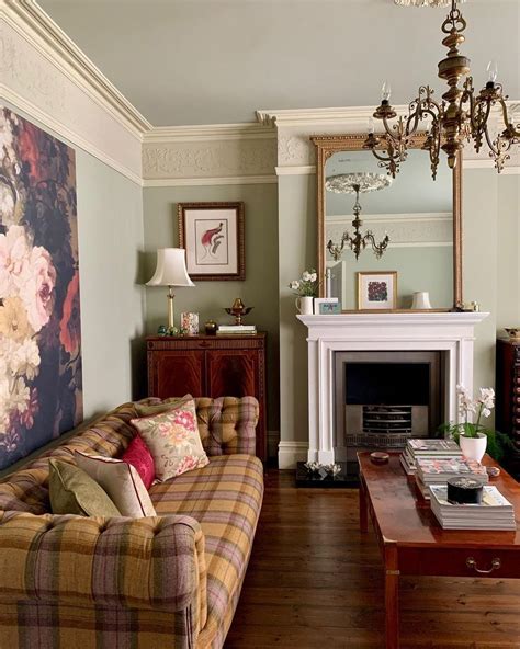 english country house bedroom
