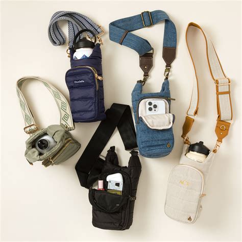 Uncommon Goods | Crossbody Water Bottle Bag | Water Bottle Bag