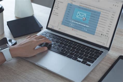 Using Email 的图像结果