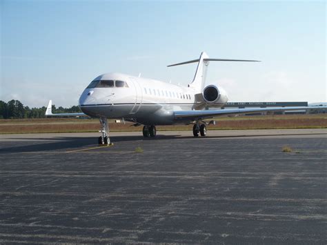 Airports in New Hampshire: Concord Municipal Airport KCON Concord, NH