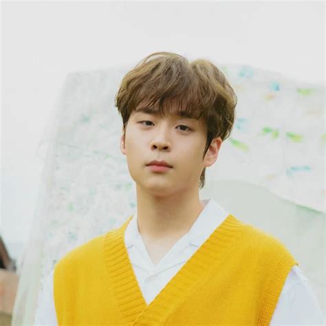 HAEUN (하은) - LETRAS.COM (3 canciones)