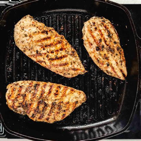 How To Cook Chicken Breast In A Cast Iron Skillet