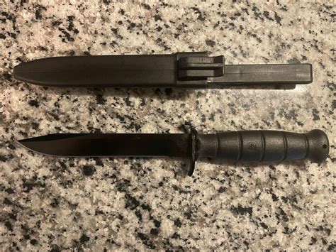 Black Glock 78 Knife W Sheath. No Chips or Wear. Never used to cut ...