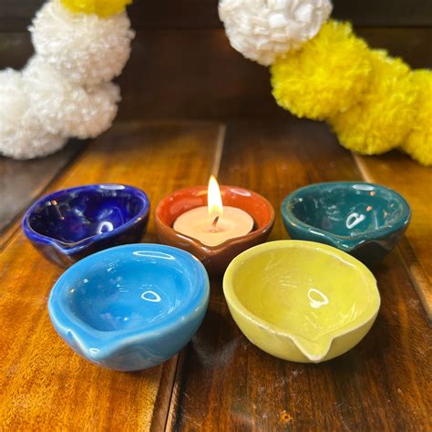 Plain Diya’s Combo (Set of 5) – CERAMICS AND HOME