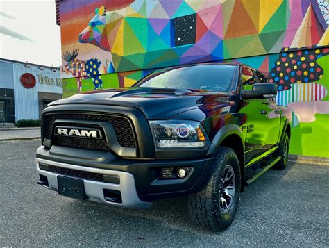 2015 Ram 1500 Crew Cab Rebel 4WD | AXIS AUTO