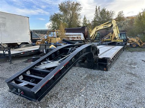 50 TON REMOVABLE GOOSENECK TRAILER - Dogface Heavy Equipment Sales ...
