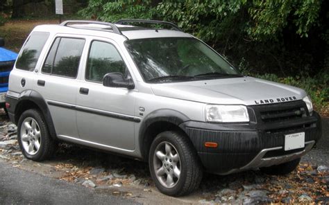 Land Rover Freelander - Tractor & Construction Plant Wiki - The classic ...