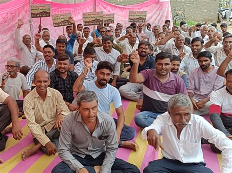Farmers from 6 villages of Lakhtar went on symbolic fast, forced to ...