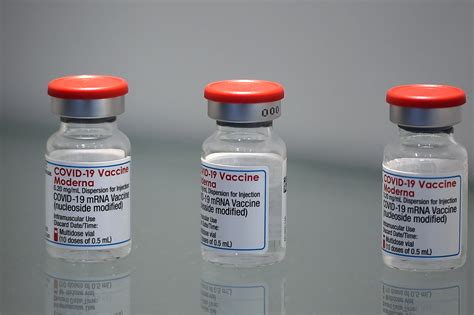 Moderna tendría una vacuna para el Covid-19 y la gripe a finales de 2023