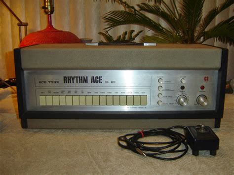 First Drum Machine 的图像结果