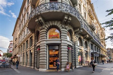 THE 10 BEST Things to Do Near Confiserie Bachmann Bahnhofstrasse