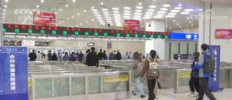 横琴口岸首位“常旅客”顺利出境，多项出入境管理服务措施即日起实施_腾讯新闻