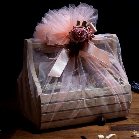 Gifts & Sets – Lattice Lane
