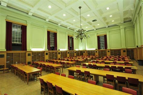 Contemporary Home Library Computer Room 的图像结果