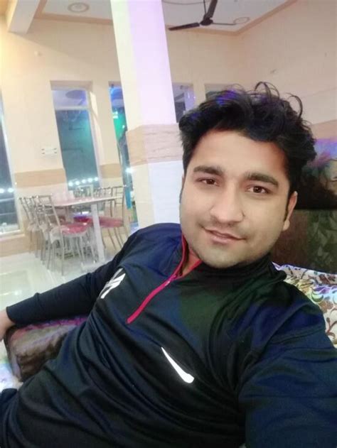 Madhu Resort, Sarsawa - Restaurant reviews