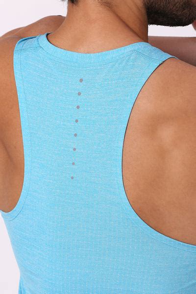 Best activewear brand in India for men & women - AGUANTE