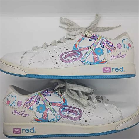 Yekkow Shoes 的图像结果