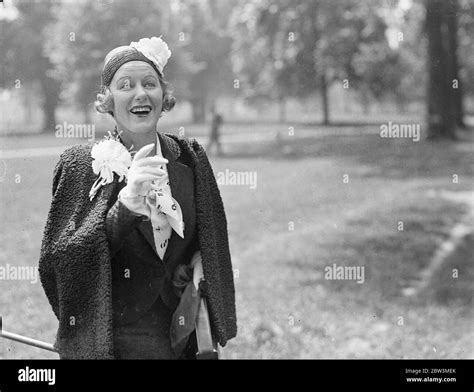 Grace Moore Returns to Sing in London After Hollywood Walk Out Grace ...