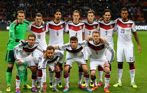 德国足球队历史？-