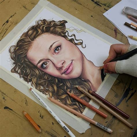 "Carrie Hope Fletcher" Ashleigh Ellen, Prismacolour, 2016 : r/Art