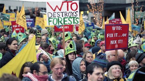 Anti-Globalization Examples 的图像结果