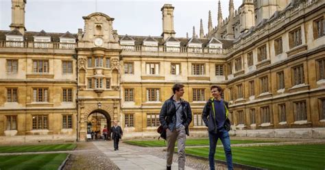 剑桥大学推出全新四年制硕士学位课程 | 英萃国际课程在线