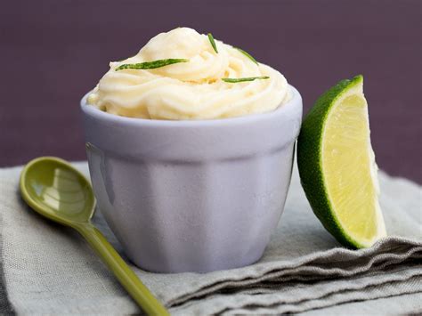 yogourt glacé avec sorbetière