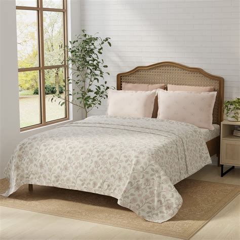 Buy LAYERS Pure Nest Cotton 180TC Floral Print 3Pcs Super King Bedsheet ...
