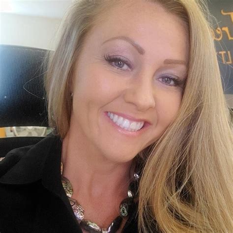 Corena Mohammed | Real Estate Agent in West Linn, OR - Homes.com