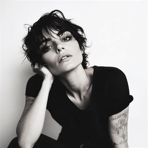Shannyn Sossamon The Enigmatic Star Of Film And Music