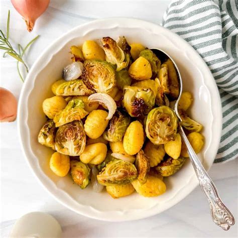 Simple Red Pepper Coulis - Through The Fibro Fog