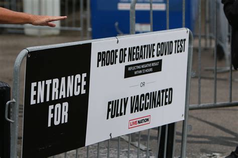 Vaccination proof required at Maroon 5 concert - cleveland.com