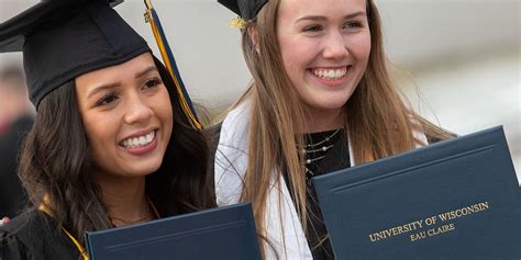 Fall Commencement | Calendar | University of Wisconsin-Eau Claire