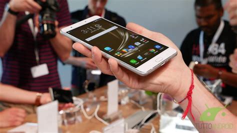 ASUS Zenfone 3 (Ultra, Laser, Max, Deluxe): anteprima da IFA 2016 della ...