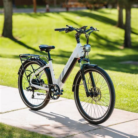 XPress 750 Electric Commuter Bike | Step-Thru | Lectric eBikes®