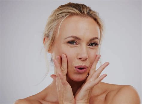 Non Cancerous Lesions Skin – Benign Growth on Skin | rtwskin