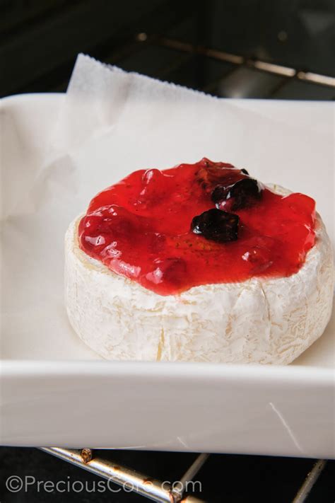 Baked Brie and Preserves | Precious Core