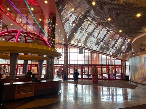 Regal Edwards Boise - Showtimes & Tickets