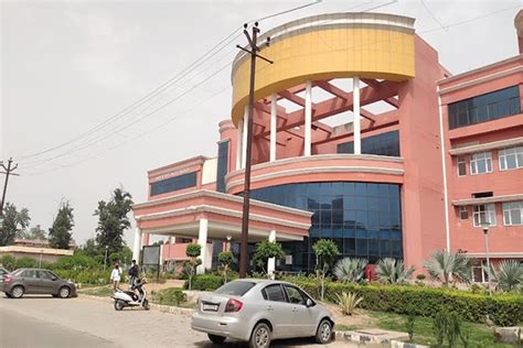 LLRM Medical College Meerut MBBS Review by Student - Sandeep Garg 3762 ...