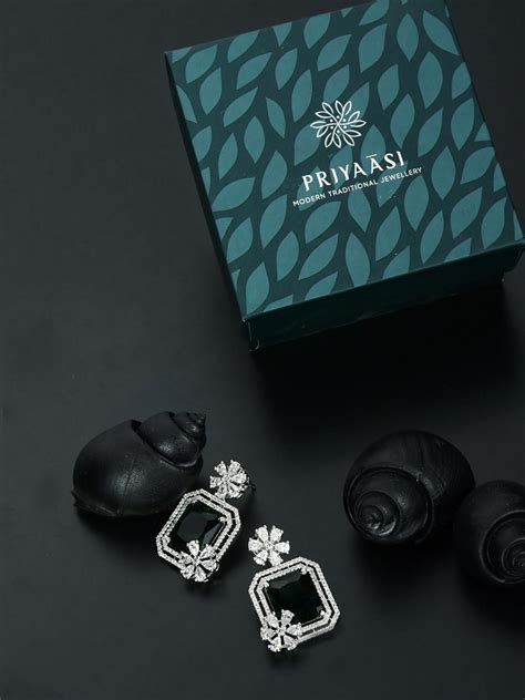 Emerald American Diamond Silver Plated Floral Drop Earring – Priyaasi