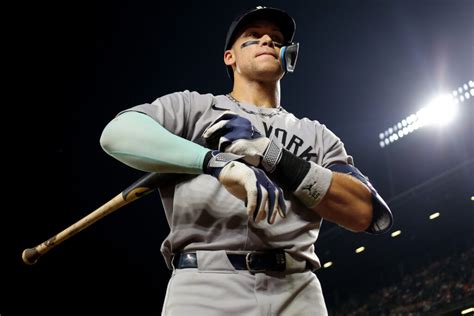 Aaron Judge Baseball 的图像结果