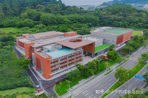 一座学校的新生——广州美国人学校科学城校区改造设计 - 知乎