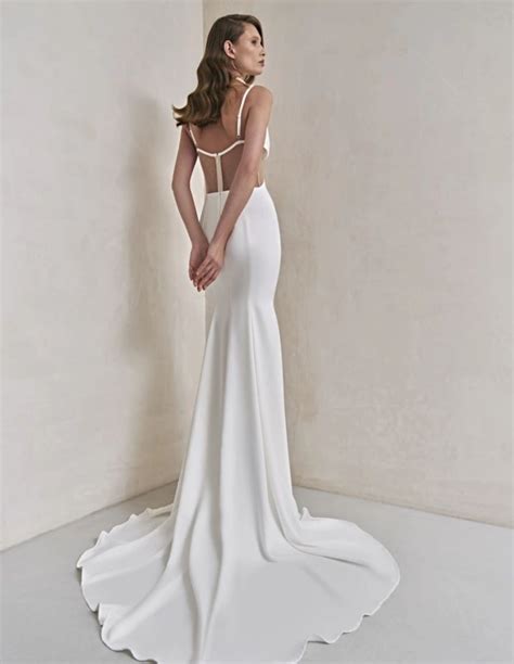 Wedding Dress Cut Out