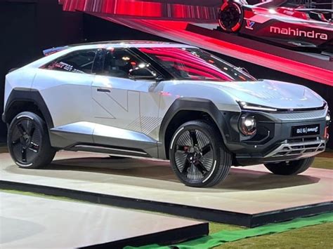 Mahindra ने आणली सुपरफास्ट Car, एका चार्जमध्ये मुंबई-पुणे 4 वेळा ...