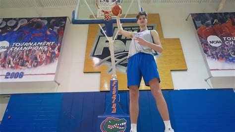 The world's tallest teenager, 7-foot-9 Olivier Rioux, plans to redshirt ...