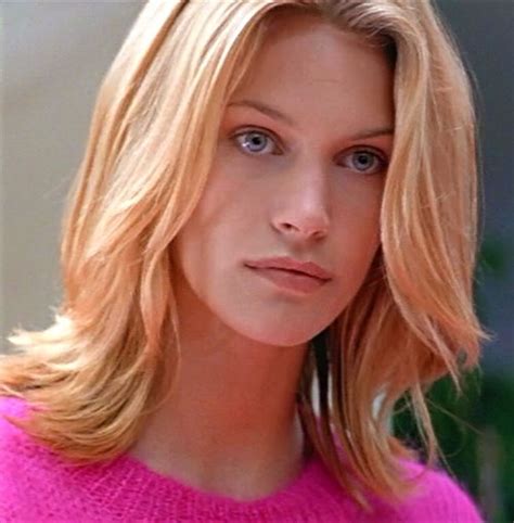 Species - Natasha Henstridge - Sil - Character profile - Writeups.org