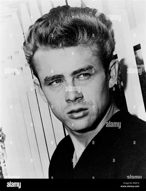 Copete De James Dean OLUME 38 • NO 7 • 2016